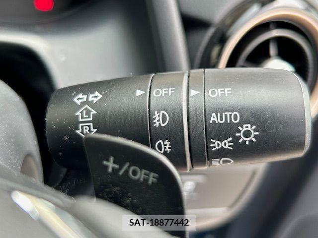 Mazda DEMIO 2017-06 296696-19