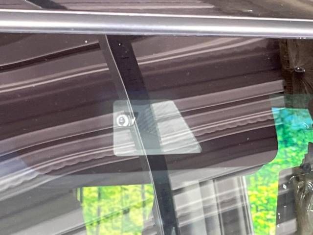 Honda N BOX CUSTOM 2018-01 183534-2