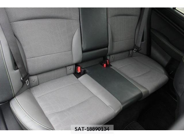 Subaru OUTBACK 2019-08 274856-15