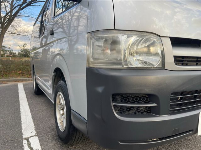 Toyota HIACE VAN 2005-11 194204-10