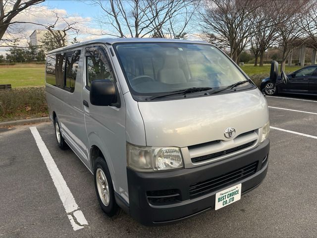Toyota HIACE VAN 2005-11 194204-16