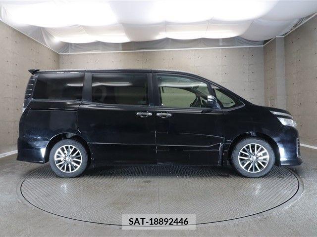 Toyota VOXY 2015-10 289116-22