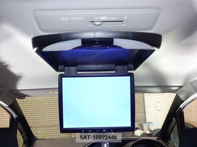 Toyota VOXY 2015-10 289116-18