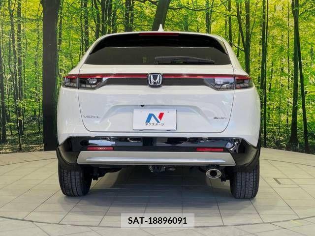 Honda VEZEL 2021-11 231437-15