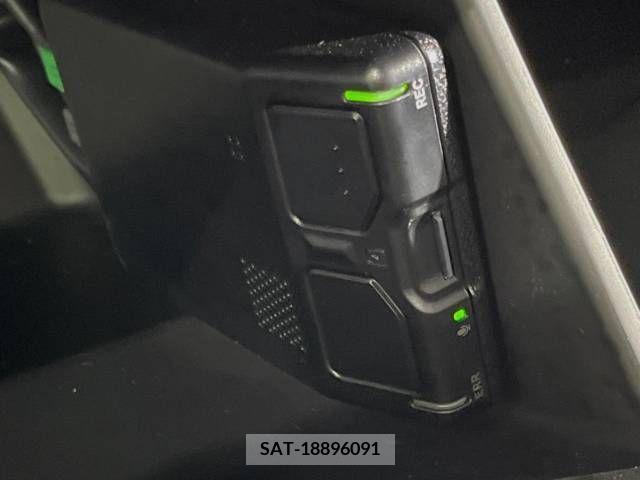 Honda VEZEL 2021-11 231437-7