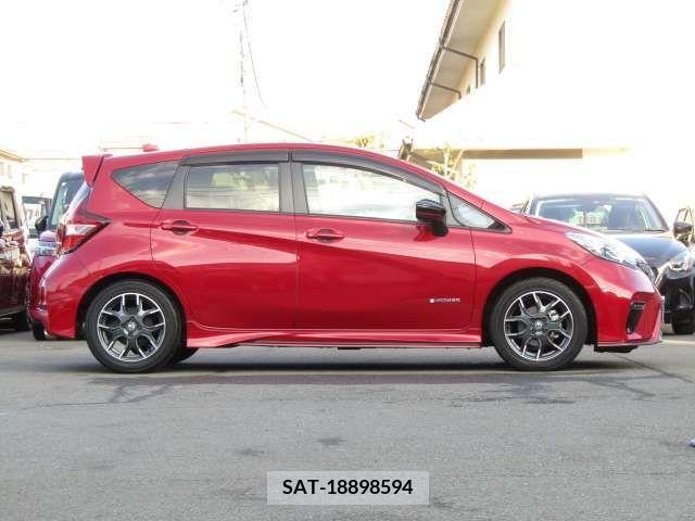 Nissan NOTE 2017-03 221465-3