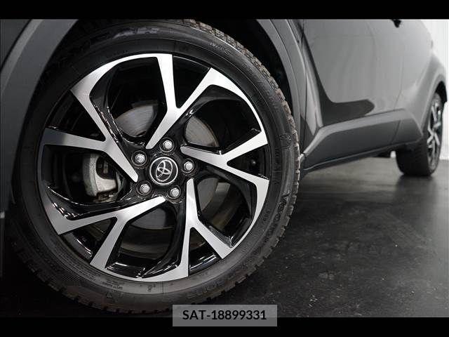 Toyota C-HR 2017-04 322972-3