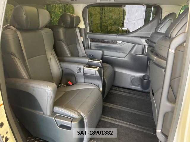 Toyota ALPHARD 2022-03 343309-8