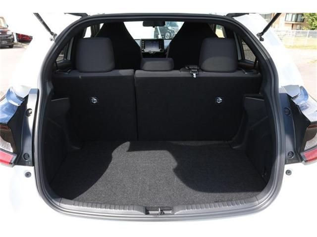 Toyota YARIS 2022-05 14641-18