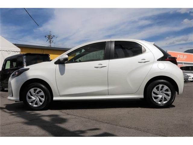 Toyota YARIS 2022-05 14641-24