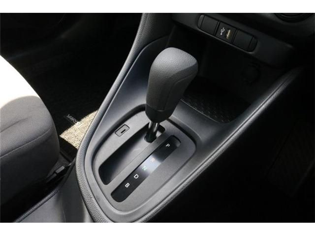 Toyota YARIS 2022-05 14641-7