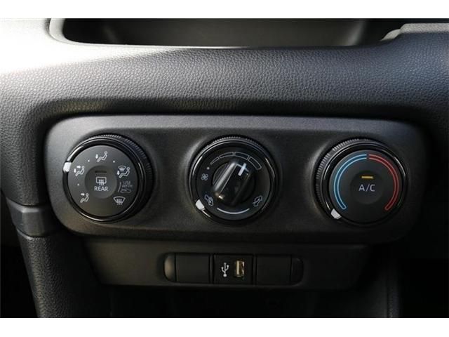 Toyota YARIS 2022-05 14641-12