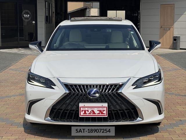 Lexus ES 2021-09 391818-2