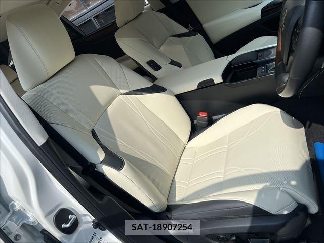 Lexus ES 2021-09 391818-13