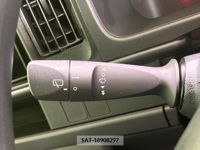 Daihatsu HIJET CARGO 2021-10 337632-6