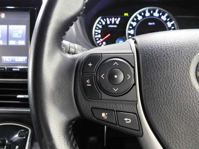Toyota VOXY 2015-08 24188-11