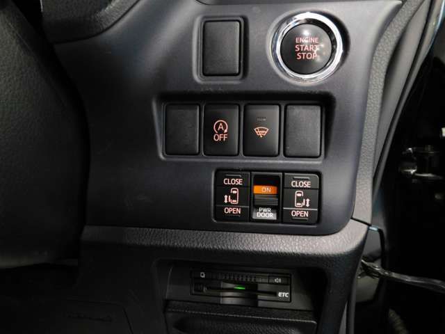 Toyota VOXY 2015-08 24188-7