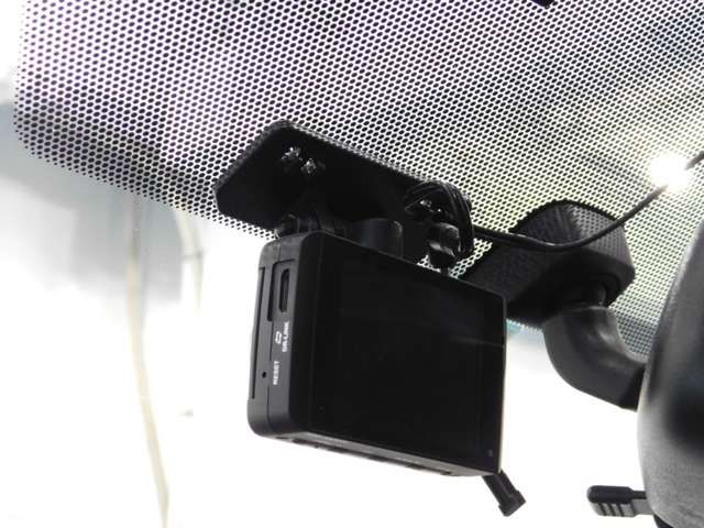 Toyota VOXY 2015-08 24188-10