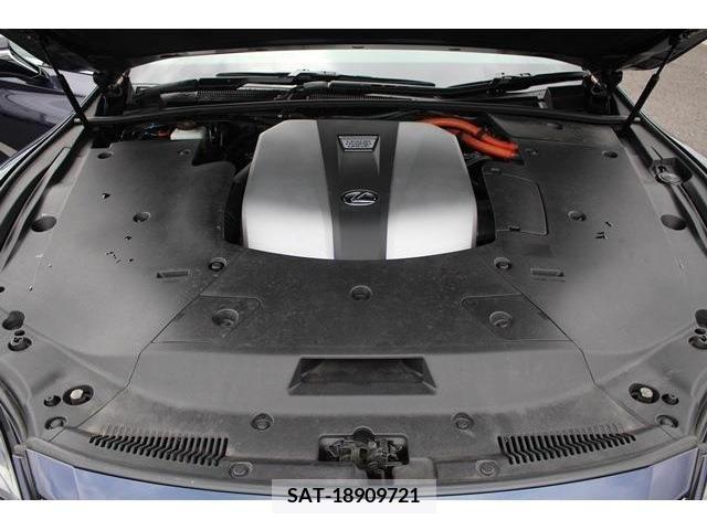 Lexus LS 2019-06 334381-18