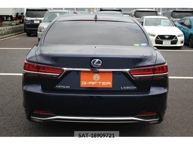 Lexus LS 2019-06 334381-10