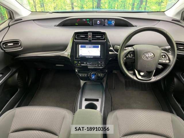 Toyota PRIUS 2020-04 231610-1
