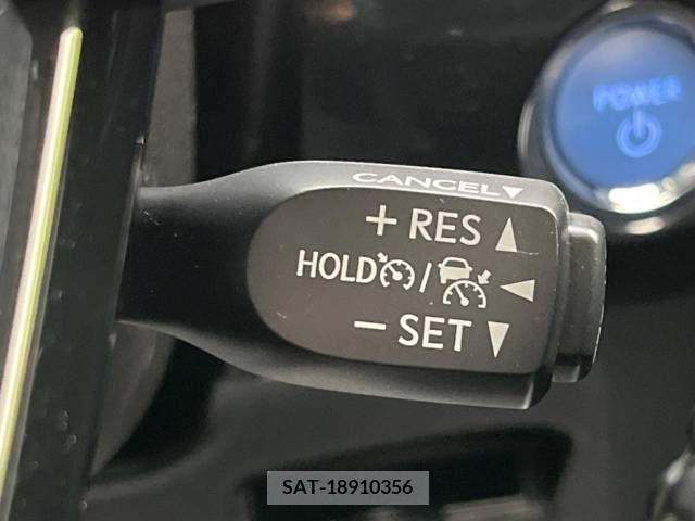 Toyota PRIUS 2020-04 231610-5