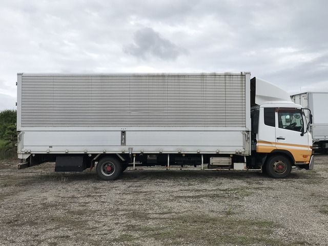 Nissan CONDOR 2012-06 8412-8