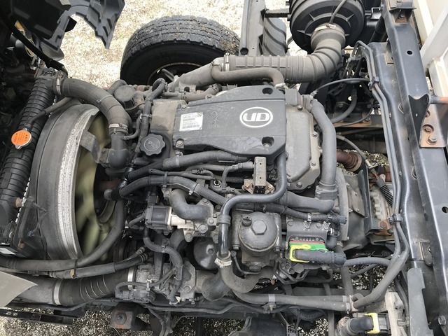 Nissan CONDOR 2012-06 8412-3