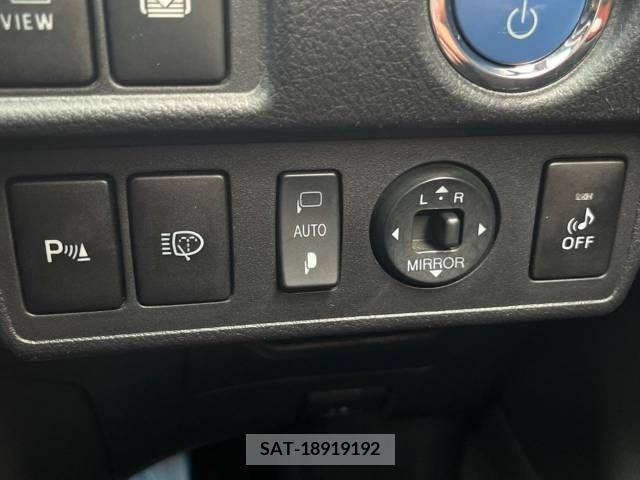 Toyota SAI 2013-01 300568-4