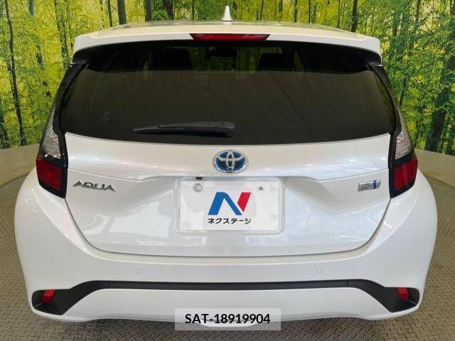Toyota AQUA 2023-06 356308-15