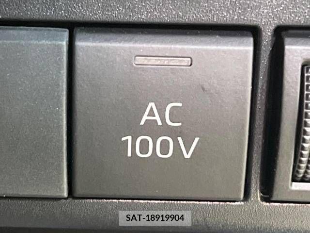 Toyota AQUA 2023-06 356308-5