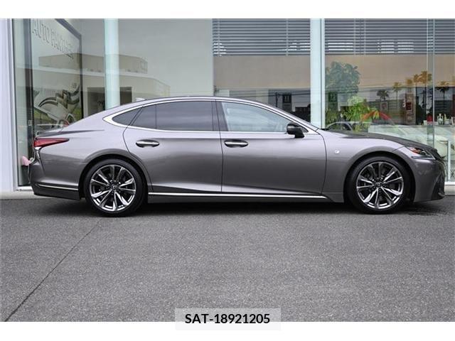 Lexus LS 2020-04 201114-5