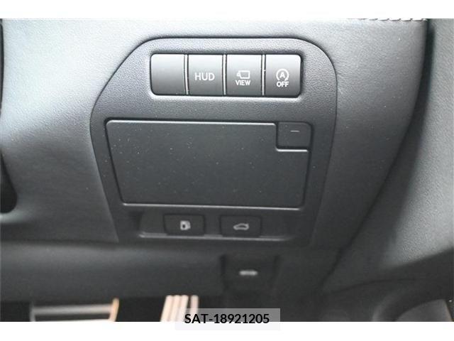 Lexus LS 2020-04 201114-9
