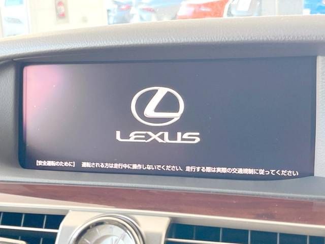 Lexus LS 2015-08 181029-3