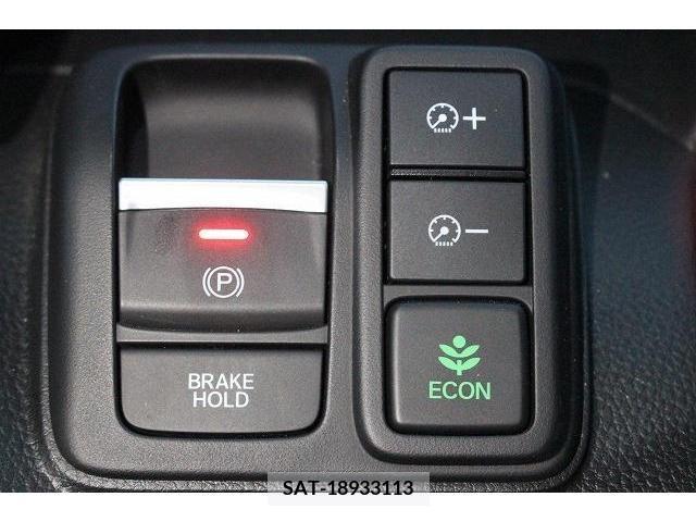 Honda N BOX CUSTOM 2021-12 215331-1