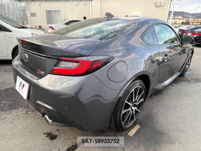 Toyota 86 2022-05 217653-17