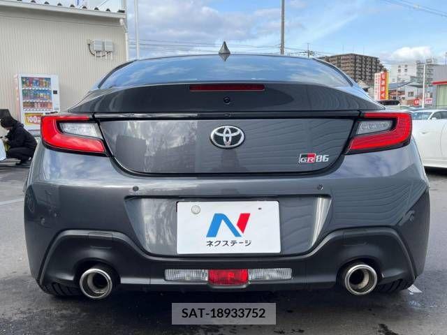 Toyota 86 2022-05 217653-13