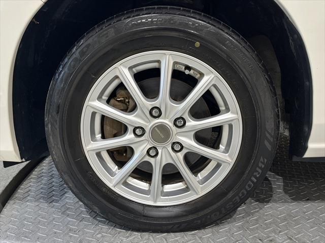 Nissan SERENA 2018-09 9077-12