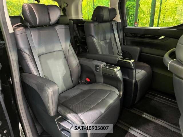 Toyota ALPHARD 2022-11 355377-9