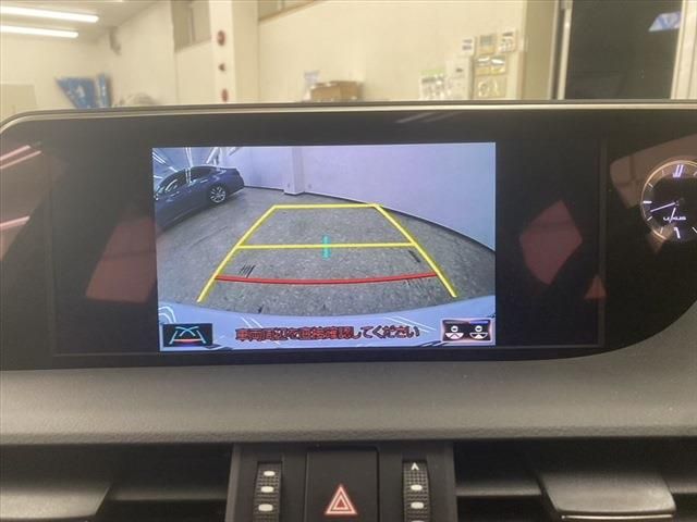 Lexus ES 2019-07 192691-26