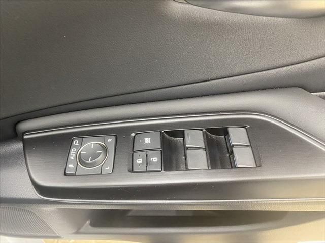 Lexus ES 2019-07 192691-29