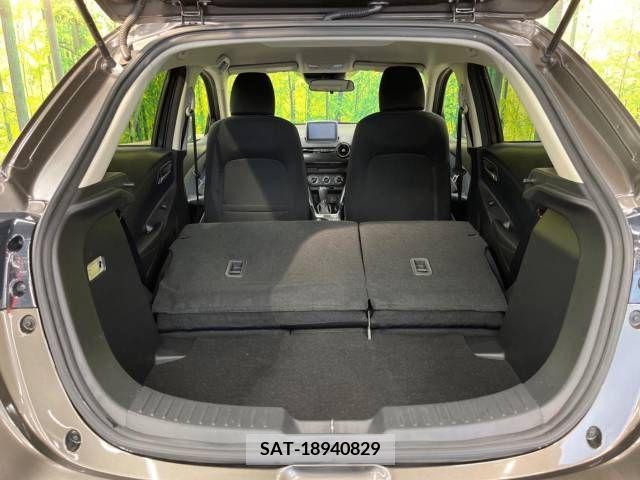 Mazda DEMIO 2014-11 396393-10