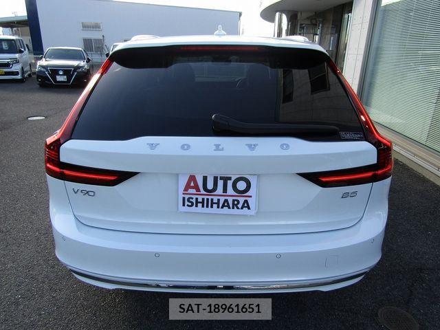 Volvo V90 2022-12 218945-5