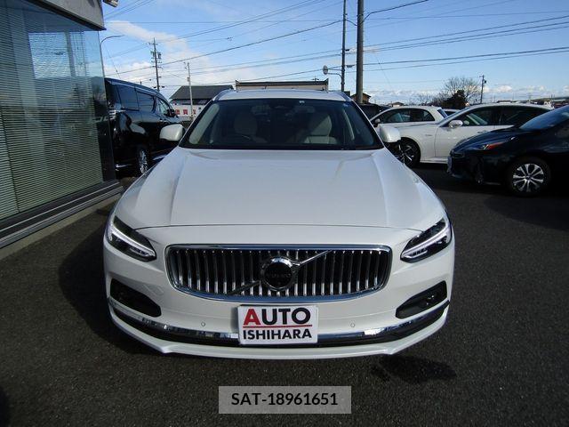 Volvo V90 2022-12 218945-3