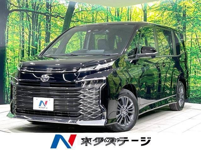 Toyota VOXY 2023-04 206220-0