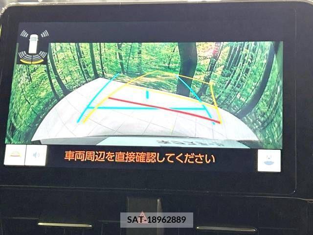 Toyota VOXY 2023-04 206220-6