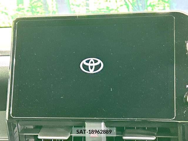 Toyota VOXY 2023-04 206220-5