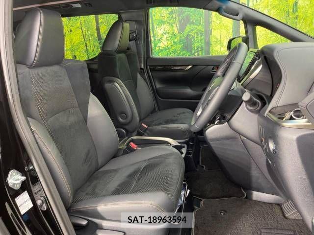 Toyota VELLFIRE 2022-04 213907-8