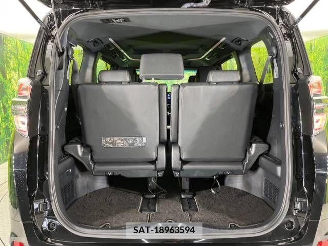 Toyota VELLFIRE 2022-04 213907-11