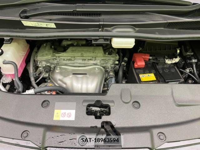 Toyota VELLFIRE 2022-04 213907-18